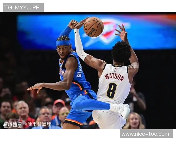 雷霆队亚历山大表现出色霍姆格伦双双发威轻松战胜活塞迎来11连胜 雷霆队亚历山大表现出色霍姆格伦双双发威轻松战胜活塞迎来11连胜