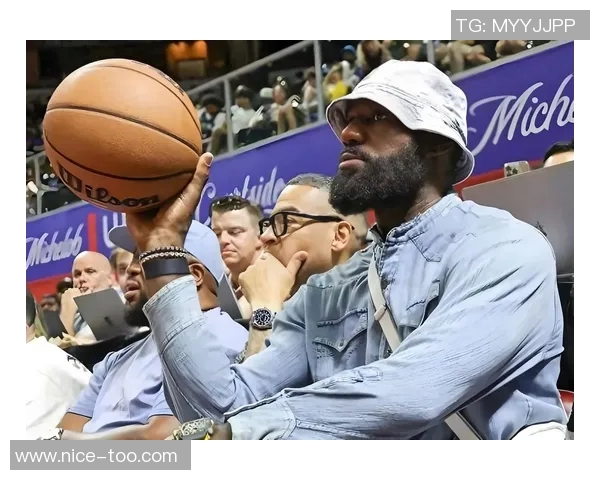 湖人公牛激战再起NBA经典对决引发球迷热议与期待